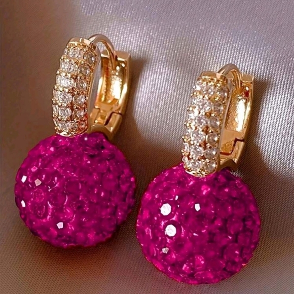 Earrings crystal hoop - Picture 2 of 2